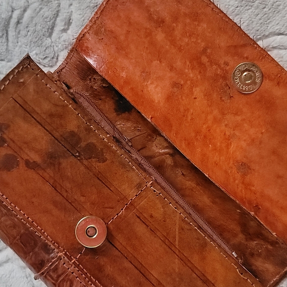 Crocodile skin wallet - Picture 7 of 10